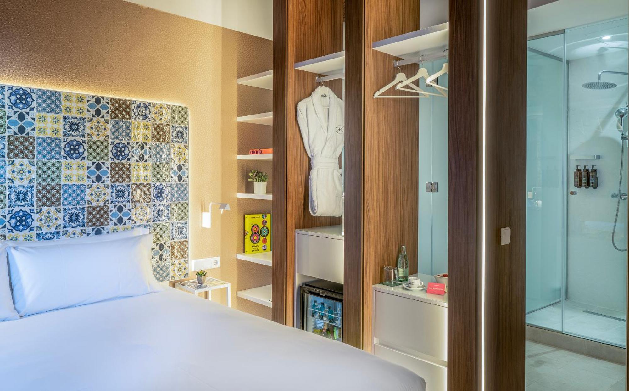 Axel Hotel Valencia - Adults Only Экстерьер фото