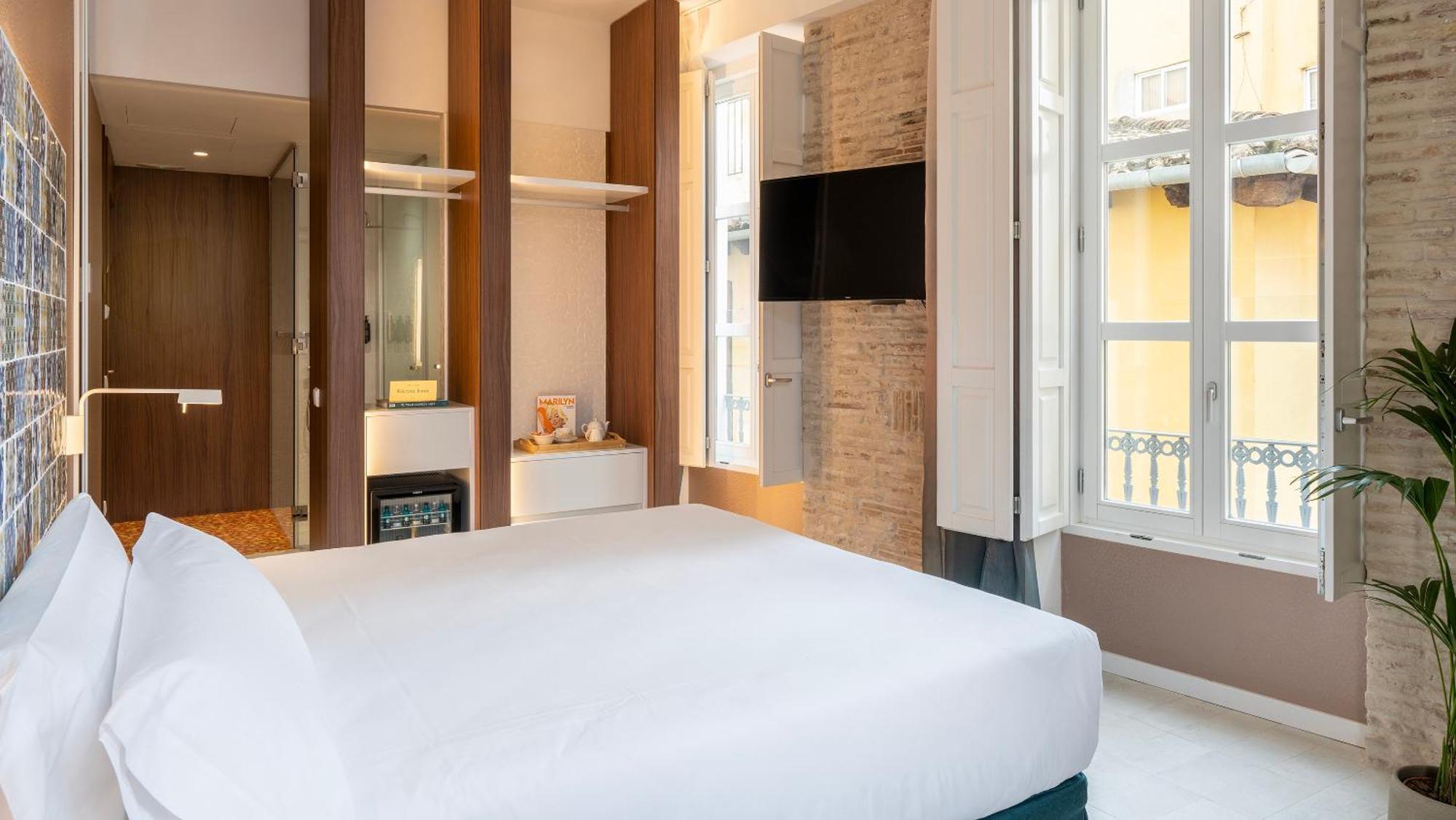 Axel Hotel Valencia - Adults Only Экстерьер фото